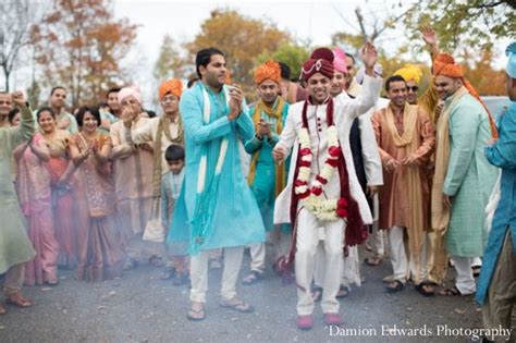 Indian Wedding Street Baraat Celebration Groom Maharaniweddings