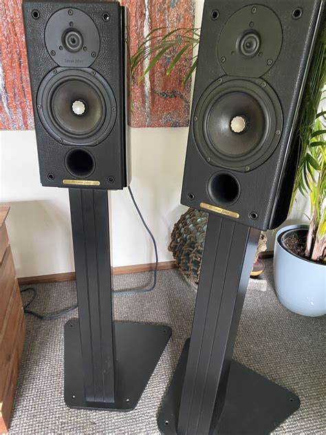 Sold Elsewhere Sonus Faber Concertino Domus Monitor Speakers Stands