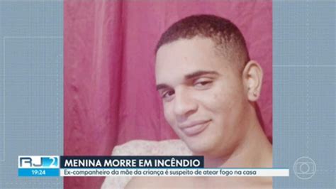 Vídeo Polícia Prende Homem Suspeito De Matar A Filha Da Ex Mulher Após