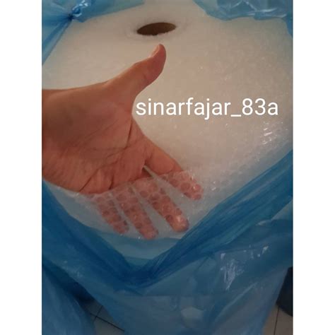 Jual Plastik Bubble Wrap Hitam Atau Bening Lebar Cm Shopee Indonesia