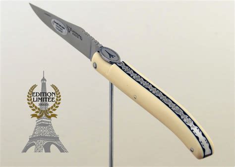Couteau Laguiole Origine Tour Eiffel édition limitée. manche en Elforyn ...
