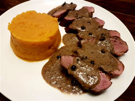 Magret De Canard Au Poivre Vert Pur E Mousse De Carottes Au Cumin La