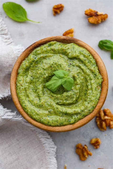 Walnut Pesto Recipe | The Recipe Critic