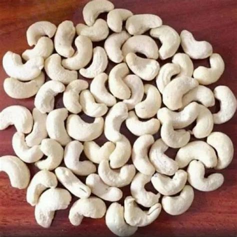 Organic Raw Cashew Nut Packaging Type Carton Packaging Size 10 Kg