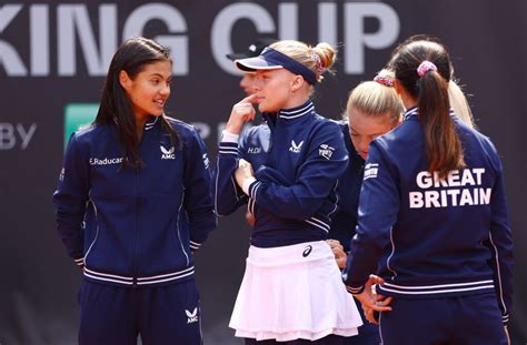 Emma Raducanu Emma Raducanu Rattles Harriet Dart To Reach Final Of Uk