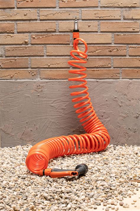 Tuyau d arrosage spiralé avec douchette de jardin 15 m Gonser ch