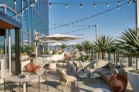 LA's Best Rooftop Restaurants With Amazing Views - The LA Girl