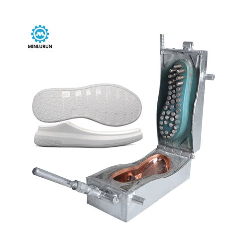 Soft Rubber PU Foaming Sole Mould Injection Pouring Shoes Mold Outsole