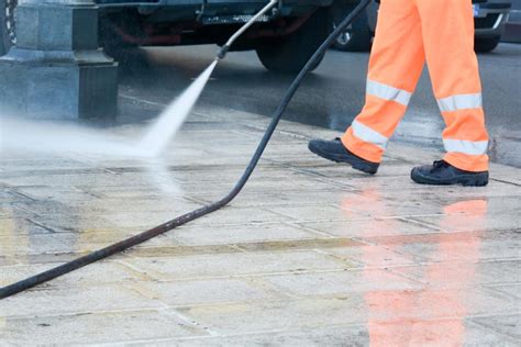 Safety: pressure washer safety – The Andersons