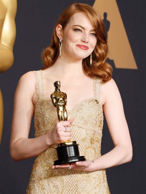 Emma Stone ganadora del Óscar a la mejor actriz por La La Land