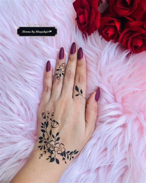 Aggregate 88 About Mehndi Simple Tattoo Designs Super Hot In Daotaonec