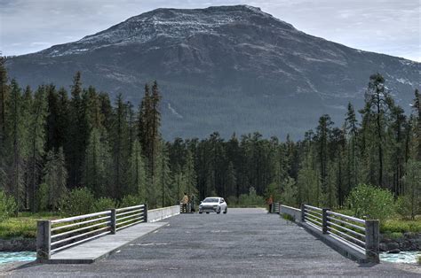 Lake Louise Campground, Banff National Park. - VIZPARK™