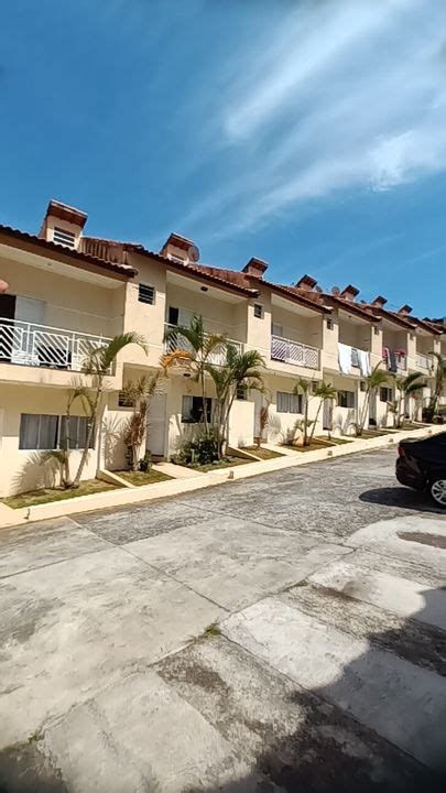 Casa de Condomínio na Avenida Presidente Getúlio Vargas 121 Mogi