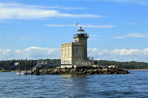 Huntington Lighthouse Photograph by Susan Jensen - Fine Art America