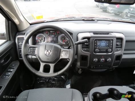 2013 Ram 1500 Express Crew Cab Black/Diesel Gray Dashboard Photo #78219760 | GTCarLot.com