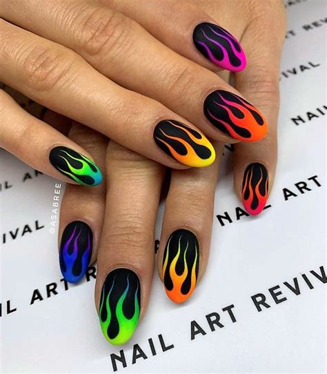 Pin by Alma on Uñas naturales y esculpidas Flame nail art Rainbow