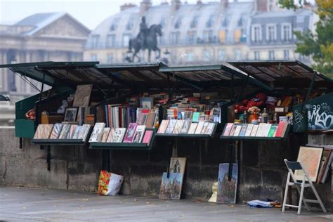 Tous les bouquinistes seront préservés et aucun dentre eux ne sera