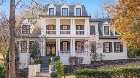 10 Stunning Million Dollar Homes In Tennessee