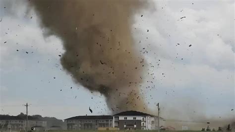 Al Menos Cuatro Muertos Por Tornados Y Tormentas En Eeuu Diario Libre