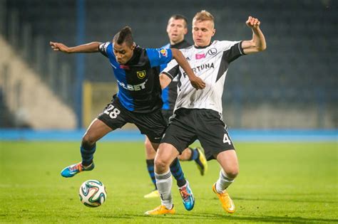 Zawisza Bydgoszcz Legia Warszawa 1 2 zobacz zdjęcia z meczu