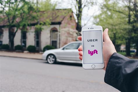 Lyft Ter Somente Carros El Tricos At Carro El Trico