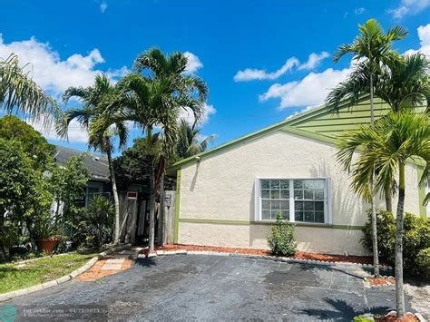 North Lauderdale, FL Real Estate - North Lauderdale Homes for Sale ...