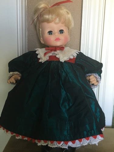 MADAME ALEXANDER DOLL Pussy Cat In In Christmas Dress EBay