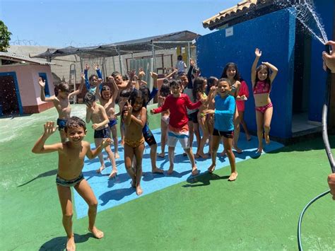 Banho De Fonte Refrescante Na Educa O F Sica Do Ano Unidade Belo