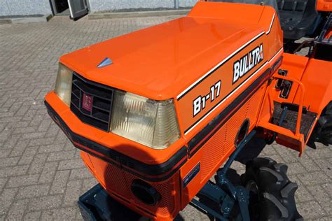 Kubota Bulltra B Wd Vm Service