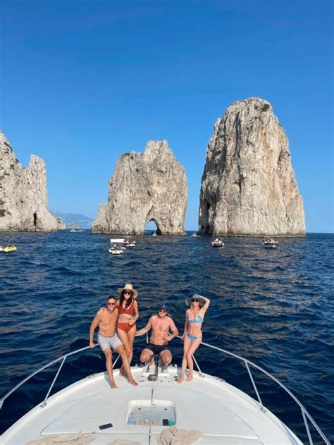 Private Boat Tour Of The Island Of Capri Marrecreo Boat Experiences