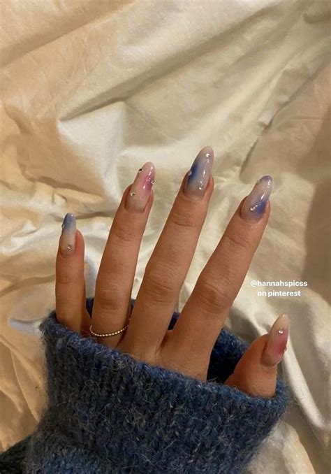 Épinglé par Sabiné Moore sur Nails en 2024 Ongles stylés Ongles en