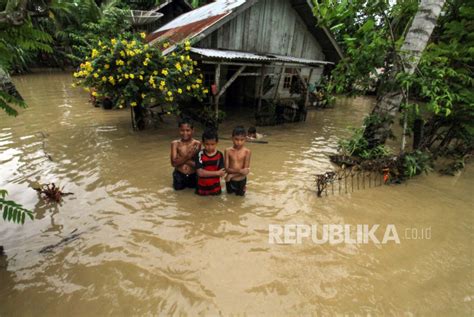 BPBD 1 403 Warga Aceh Utara Mengungsi Akibat Banjir Republika Online