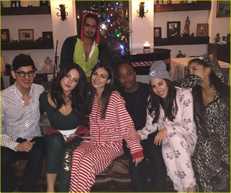 Victoria Justice & Ariana Grande Reunite For 'Victorious' Onesie Party ...