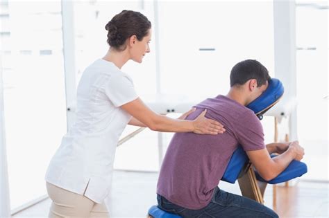 Premium Photo Man Having Back Massage