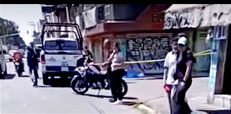 Motociclista embiste a adulto mayor en Nezahualcóyotl contrapapel mx