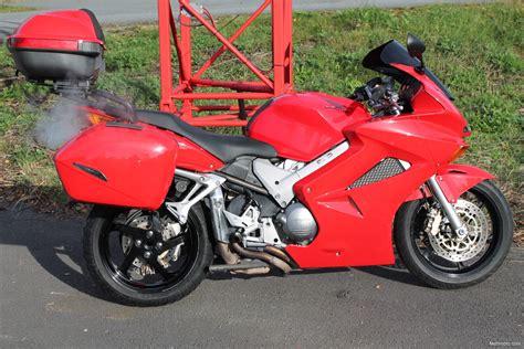 Honda Vfr Vtec Abs Cm Rauma Moottoripy R Nettimoto