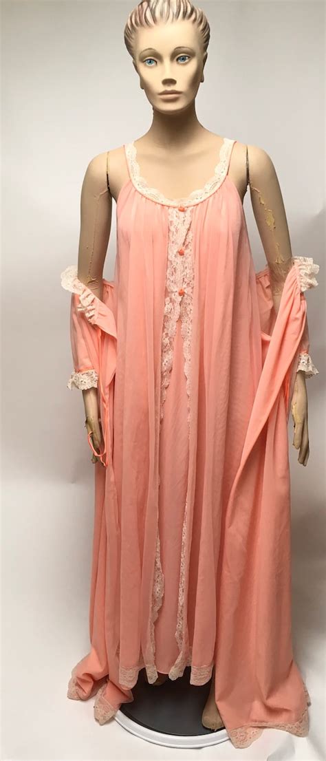 Vintage Nightgown Peignoir Robe Gem