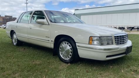 1999 Cadillac Deville For Sale At Auction Mecum Auctions