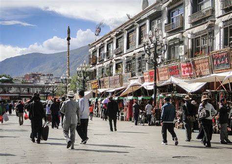 Discover Tibet's Cities - 7 Days | kimkim