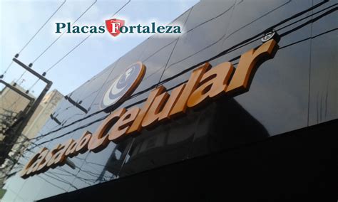 Letra Caixa Em Fachada De ACM Preto Brilho Em Fortaleza