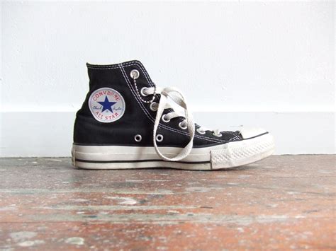 Vintage 1990s Converse Hightop Sneakers 7