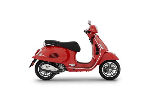 Motorrad Vergleich Vespa Gts Super Vs Vespa Gts Super