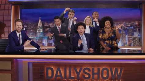 Watch Trevor Noah Wave A Tearful Goodbye To His Time On ‘the Daily Show