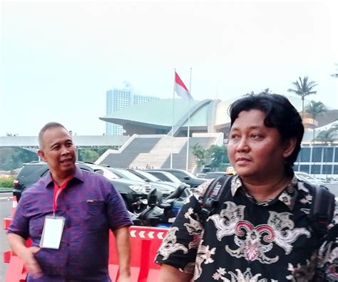 Rakyat Desak Mpr Ri Segera Laksanakan Sidang Istimewa Untuk Kembalikan