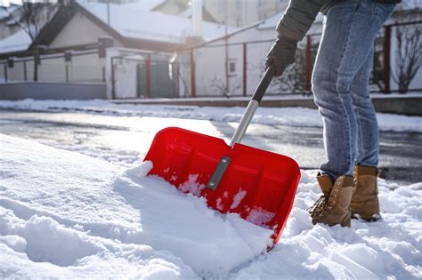 5 Tips To Keep You Safe While Shoveling Snow Blue Sky Physical Therapy