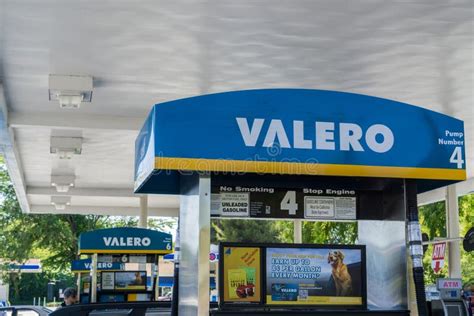 Valero gas station editorial photo. Image of gasoline - 124222676