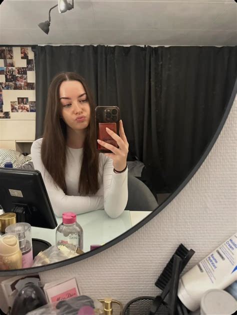 My Fav Girl R Hot Chavs