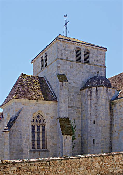 ÉGLISE DE LA GUICHE Le clocher sélève au dessus de la 1èr Flickr