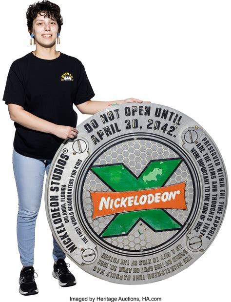 NickALive!: Nickelodeon Studios Time Capsule Cover Goes Up For Auction