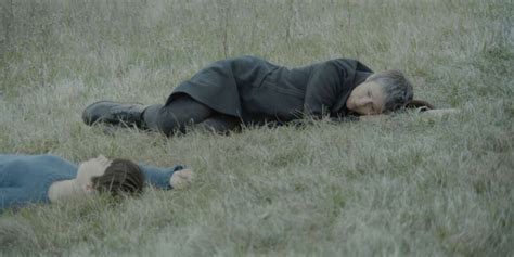 review mama   critical  critics